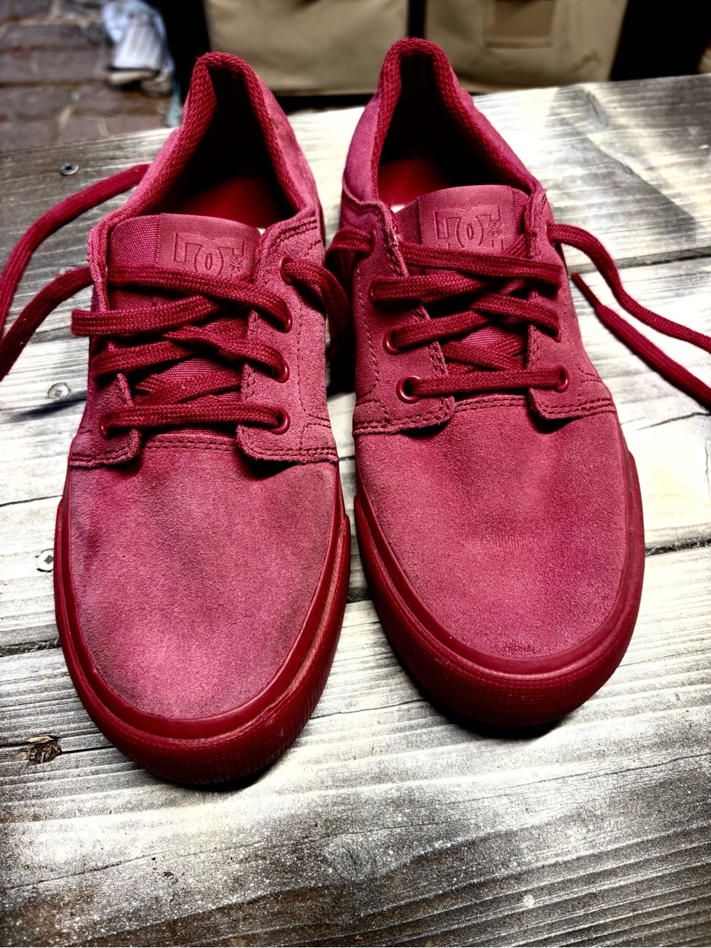 DC Shoes burgundy suede skate shoes #skateboarding #dcshoes womens 6